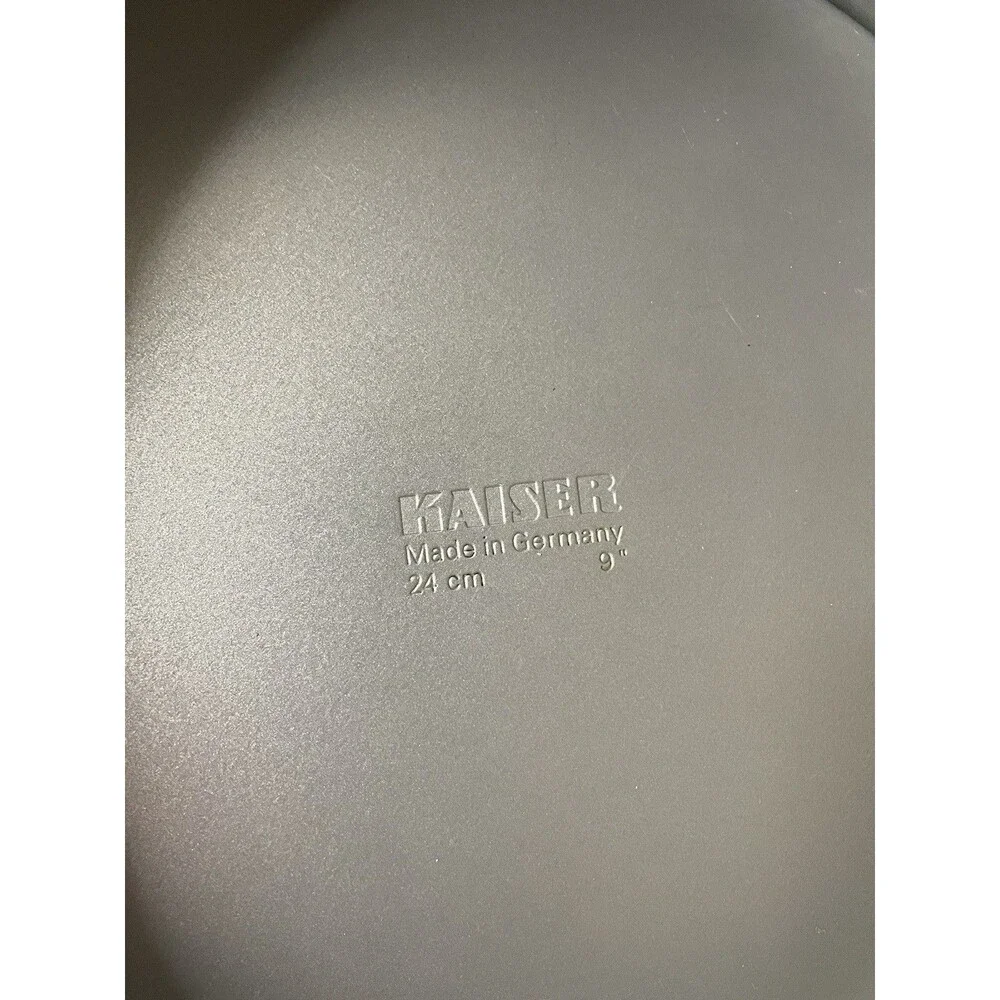 Káiser Spring Form Cake Pan Germany 9”, 24 cm Quality!